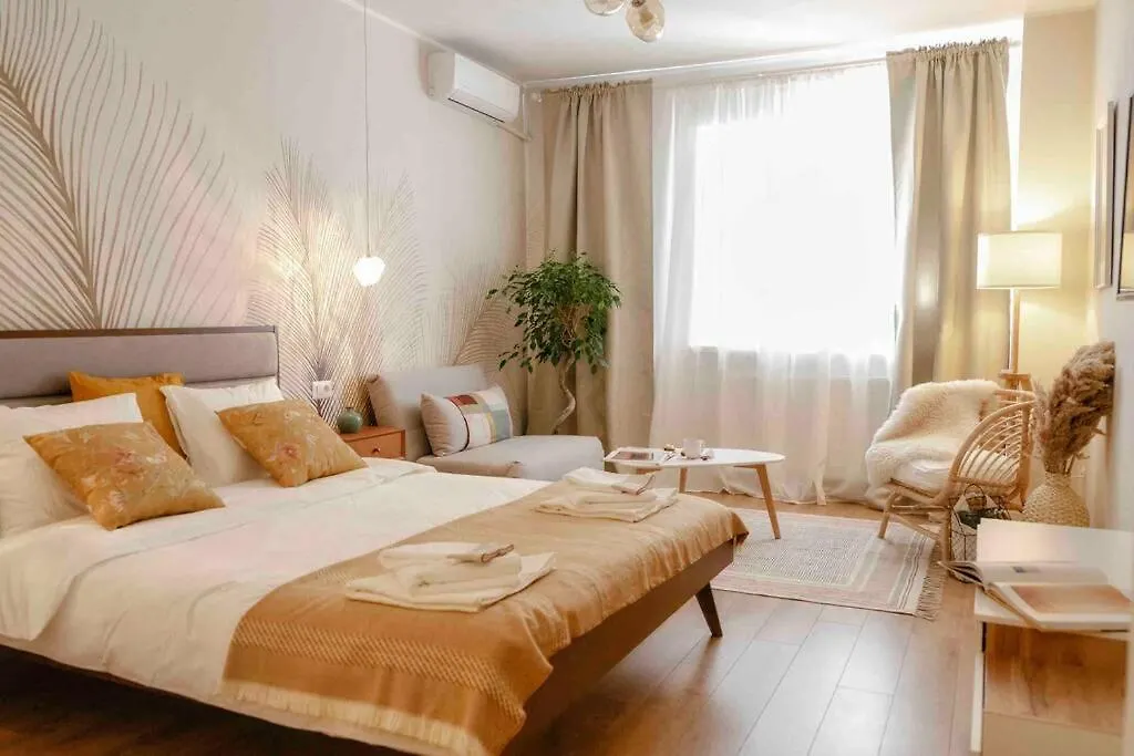 Bright Studio - Top Location - Old Town + Netflix Bucharest 0*,